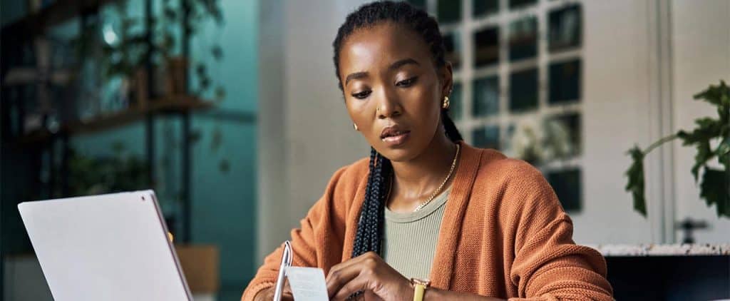 woman budgeting for business 1438452851 1280x528